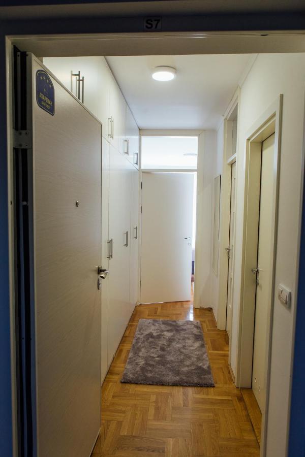 Suite Dreams Valjevo Luaran gambar